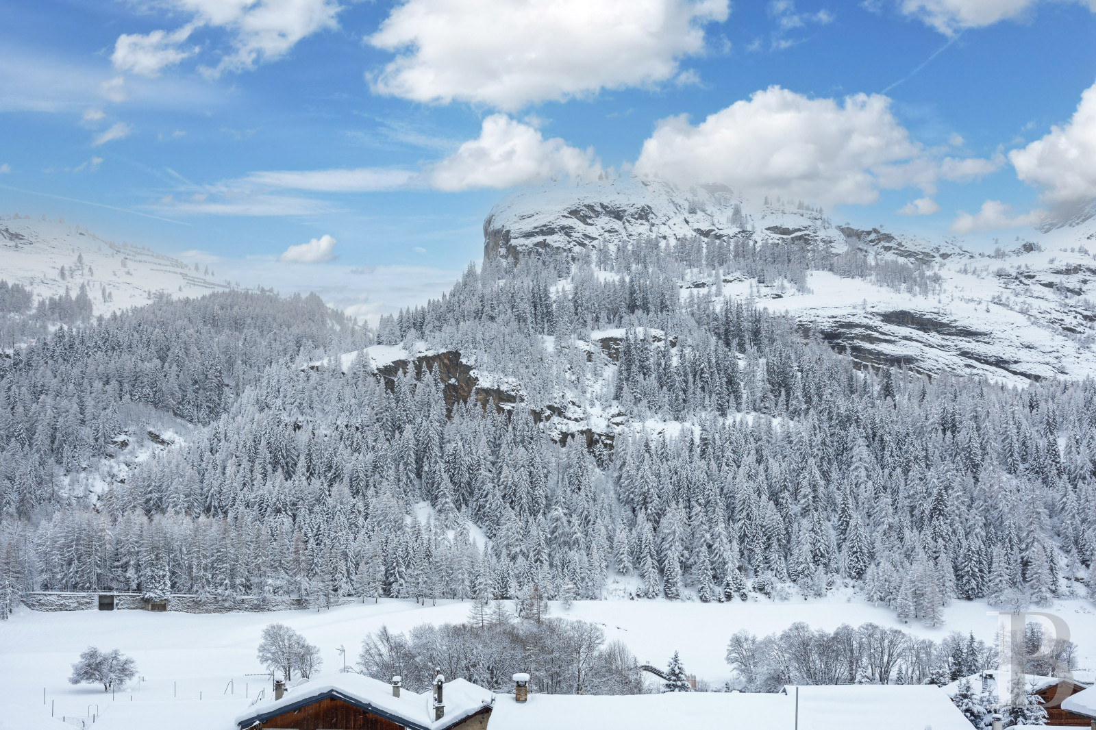 A former village house completely renovated to create a luxurious chalet in Tignes-les-Brévières in Savoie - photo  n°27